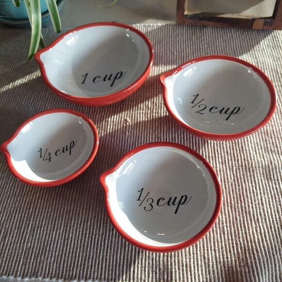 Mary Lake-Thompson Ceramic Measuring Cups Red Nesting One Hundred 80 Degrees - Picture 1 of 10